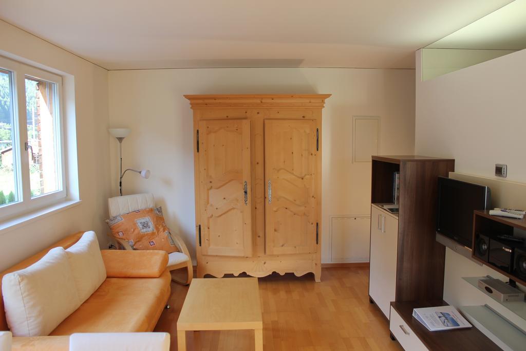 Haus Arosa Apartment Pettneu am Arlberg Bagian luar foto